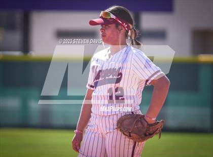 Thumbnail 1 in Mesa vs  McClintock photogallery.