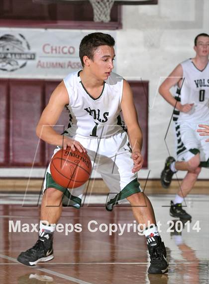 Thumbnail 3 in Maxwell vs. Chster (CIF NS D6 Final) photogallery.