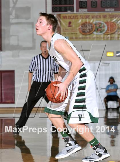 Thumbnail 3 in Maxwell vs. Chster (CIF NS D6 Final) photogallery.