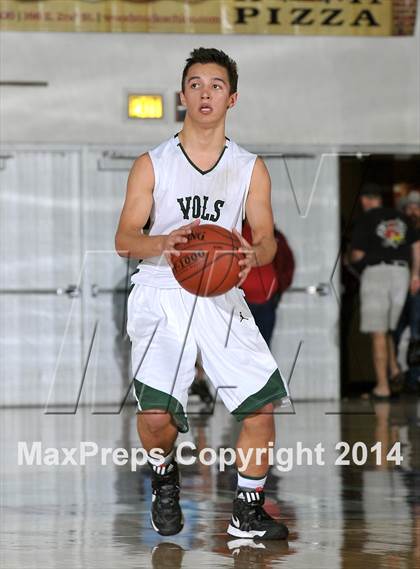 Thumbnail 2 in Maxwell vs. Chster (CIF NS D6 Final) photogallery.