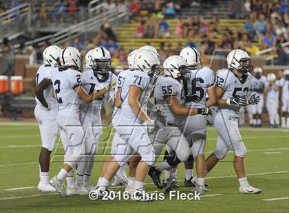 Thumbnail 3 in Farmington vs. Walled Lake Western  photogallery.