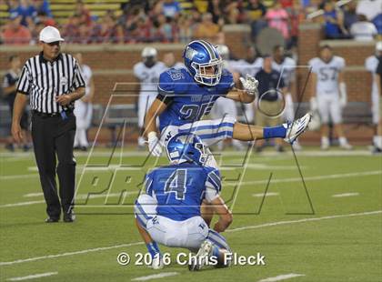 Thumbnail 1 in Farmington vs. Walled Lake Western  photogallery.