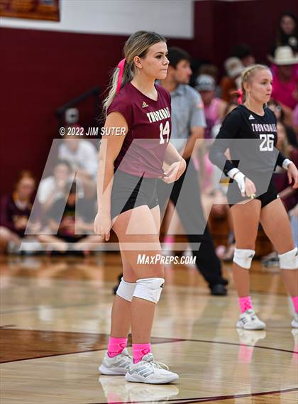 Thumbnail 1 in Thorndale vs Thrall photogallery.