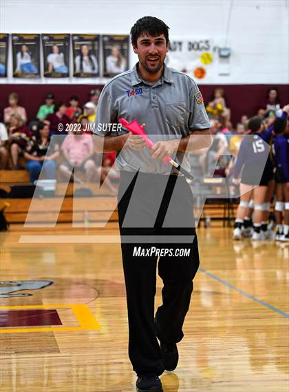 Thumbnail 1 in Thorndale vs Thrall photogallery.