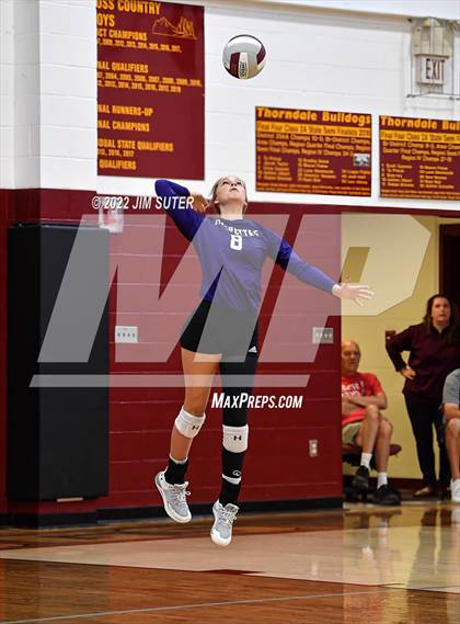 Thumbnail 1 in Thorndale vs Thrall photogallery.