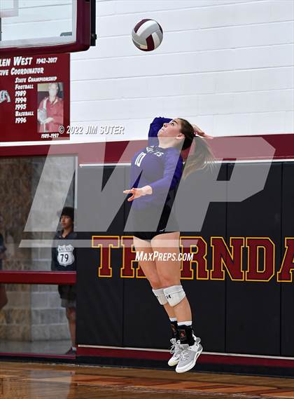 Thumbnail 2 in Thorndale vs Thrall photogallery.