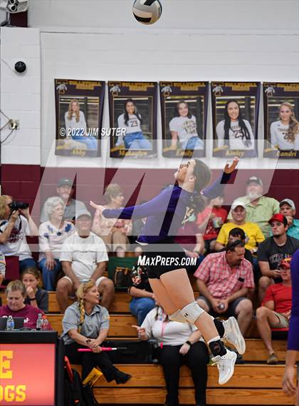 Thumbnail 3 in Thorndale vs Thrall photogallery.
