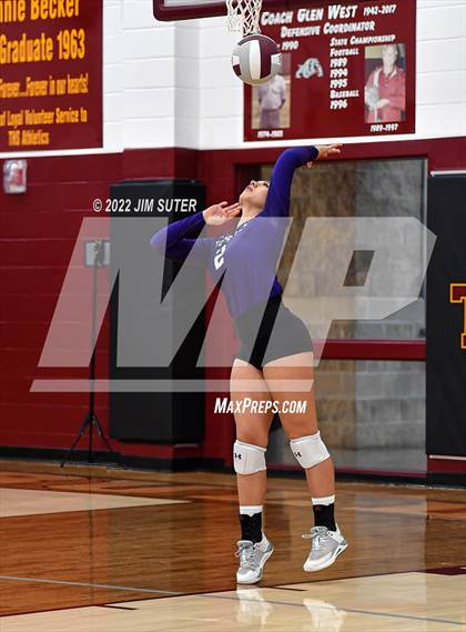 Thumbnail 2 in Thorndale vs Thrall photogallery.
