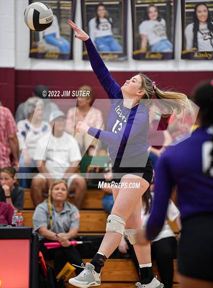Thumbnail 1 in Thorndale vs Thrall photogallery.