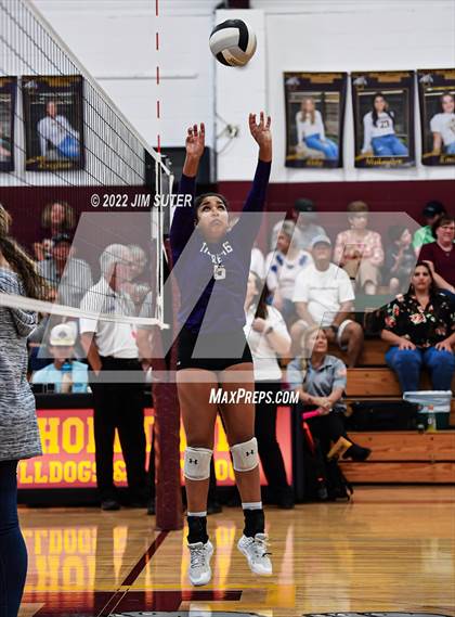 Thumbnail 2 in Thorndale vs Thrall photogallery.