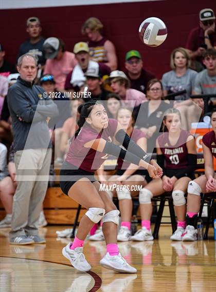Thumbnail 1 in Thorndale vs Thrall photogallery.