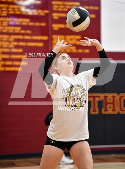 Thumbnail 1 in Thorndale vs Thrall photogallery.