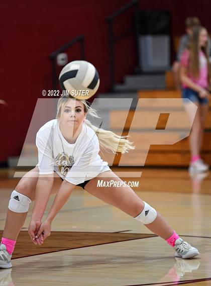 Thumbnail 3 in Thorndale vs Thrall photogallery.