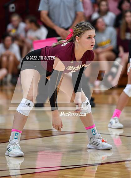 Thumbnail 1 in Thorndale vs Thrall photogallery.