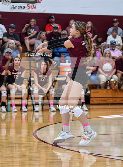 Thumbnail 3 in Thorndale vs Thrall photogallery.