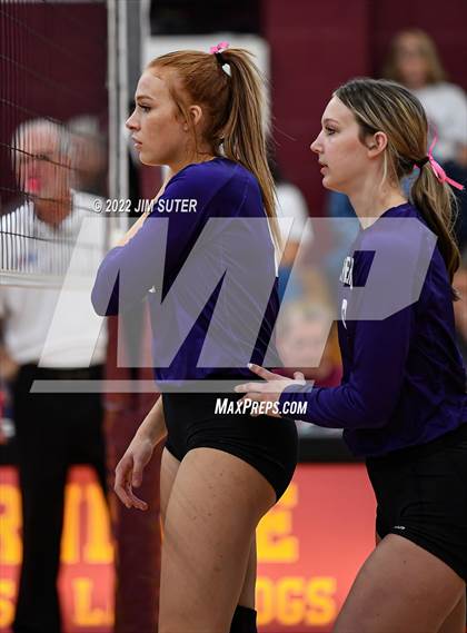 Thumbnail 2 in Thorndale vs Thrall photogallery.