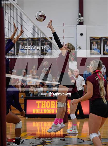 Thumbnail 3 in Thorndale vs Thrall photogallery.
