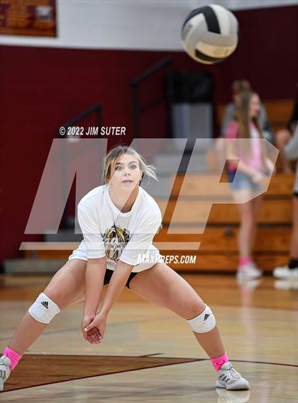 Thumbnail 2 in Thorndale vs Thrall photogallery.