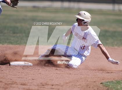 Thumbnail 3 in W.T. White vs Turner photogallery.