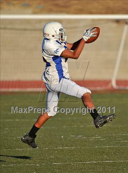 Thumbnail 2 in Del Campo @ Whitney photogallery.
