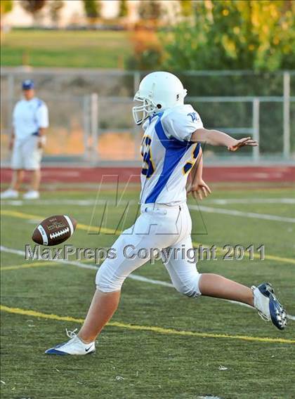 Thumbnail 3 in Del Campo @ Whitney photogallery.