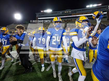 Thumbnail 1 in Howell vs. Fort Osage (MSHSAA Class 5 Championship) photogallery.