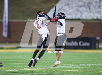 Thumbnail 3 in Howell vs. Fort Osage (MSHSAA Class 5 Championship) photogallery.