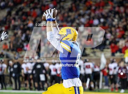 Thumbnail 1 in Howell vs. Fort Osage (MSHSAA Class 5 Championship) photogallery.