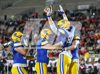 Thumbnail 3 in Howell vs. Fort Osage (MSHSAA Class 5 Championship) photogallery.