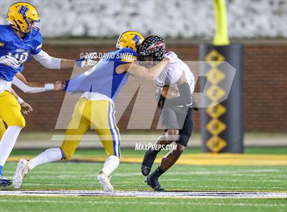 Thumbnail 1 in Howell vs. Fort Osage (MSHSAA Class 5 Championship) photogallery.