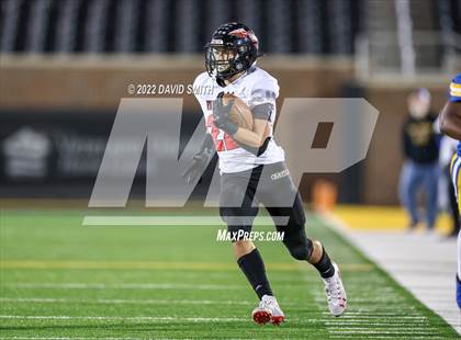 Thumbnail 3 in Howell vs. Fort Osage (MSHSAA Class 5 Championship) photogallery.