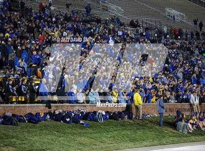 Thumbnail 3 in Howell vs. Fort Osage (MSHSAA Class 5 Championship) photogallery.