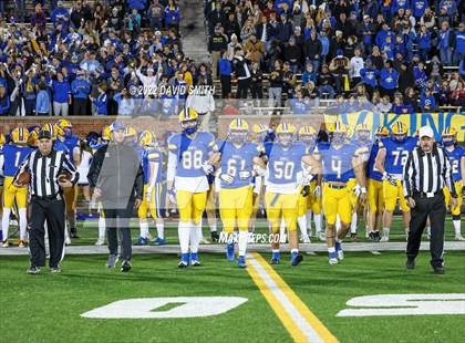 Thumbnail 1 in Howell vs. Fort Osage (MSHSAA Class 5 Championship) photogallery.