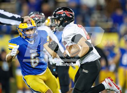 Thumbnail 2 in Howell vs. Fort Osage (MSHSAA Class 5 Championship) photogallery.
