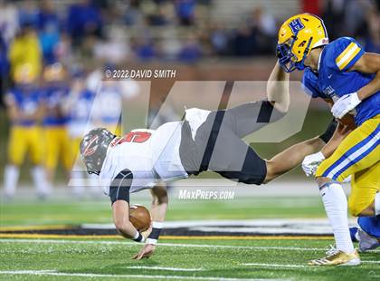 Thumbnail 2 in Howell vs. Fort Osage (MSHSAA Class 5 Championship) photogallery.