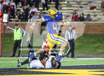 Thumbnail 3 in Howell vs. Fort Osage (MSHSAA Class 5 Championship) photogallery.