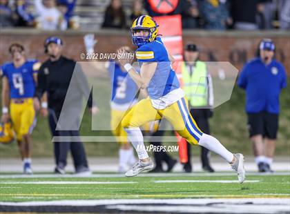 Thumbnail 3 in Howell vs. Fort Osage (MSHSAA Class 5 Championship) photogallery.