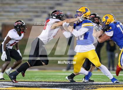 Thumbnail 1 in Howell vs. Fort Osage (MSHSAA Class 5 Championship) photogallery.