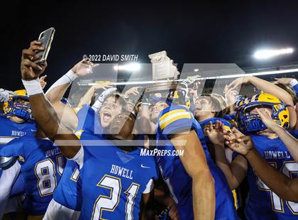 Thumbnail 3 in Howell vs. Fort Osage (MSHSAA Class 5 Championship) photogallery.