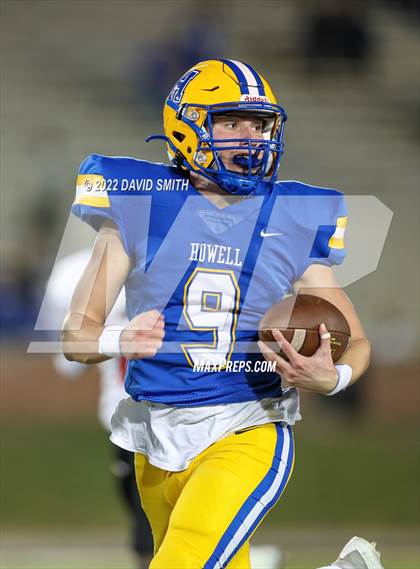 Thumbnail 1 in Howell vs. Fort Osage (MSHSAA Class 5 Championship) photogallery.