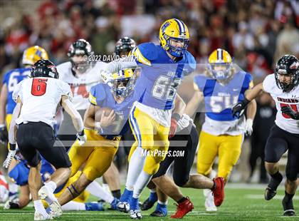 Thumbnail 1 in Howell vs. Fort Osage (MSHSAA Class 5 Championship) photogallery.