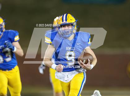 Thumbnail 1 in Howell vs. Fort Osage (MSHSAA Class 5 Championship) photogallery.