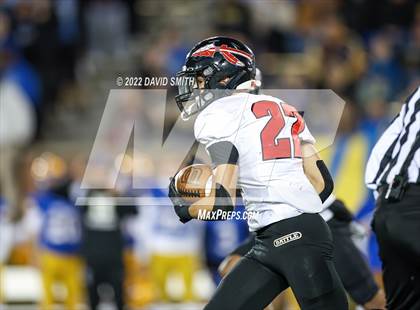 Thumbnail 3 in Howell vs. Fort Osage (MSHSAA Class 5 Championship) photogallery.