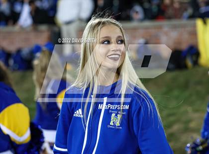 Thumbnail 3 in Howell vs. Fort Osage (MSHSAA Class 5 Championship) photogallery.