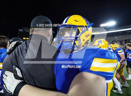 Thumbnail 3 in Howell vs. Fort Osage (MSHSAA Class 5 Championship) photogallery.