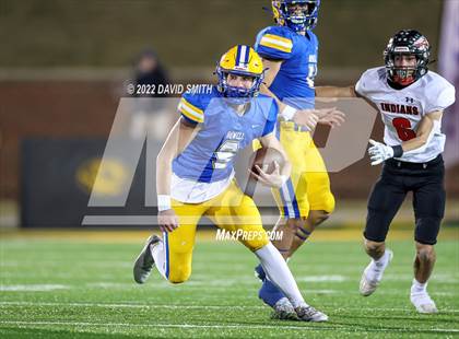 Thumbnail 3 in Howell vs. Fort Osage (MSHSAA Class 5 Championship) photogallery.