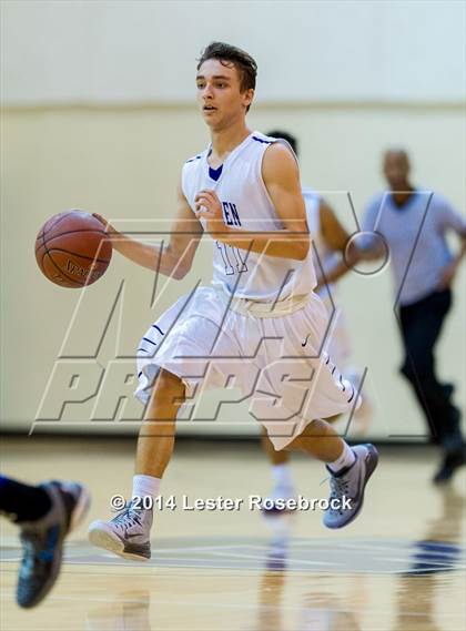 Thumbnail 1 in MacArthur vs Warren JV photogallery.