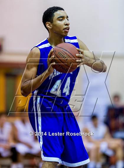 Thumbnail 1 in MacArthur vs Warren JV photogallery.