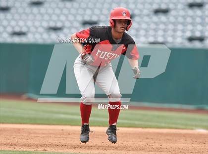 Thumbnail 2 in Tustin vs. Mater Dei photogallery.