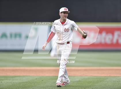 Thumbnail 2 in Tustin vs. Mater Dei photogallery.